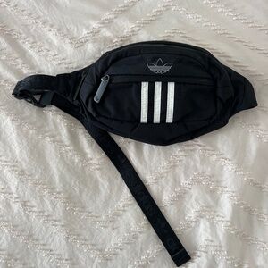 ADIDAS WAIST BAG